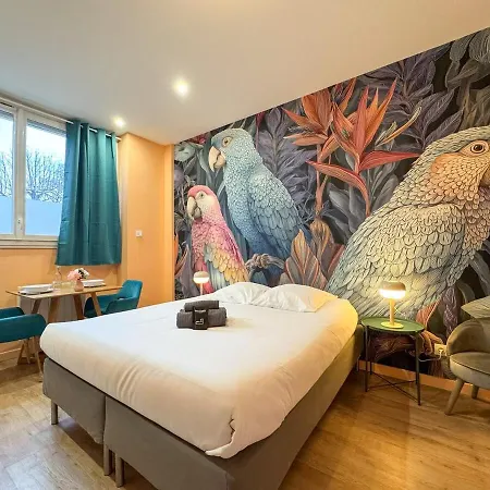 Tropical Setting - - Hospitals - Eurexpo Apartmán *